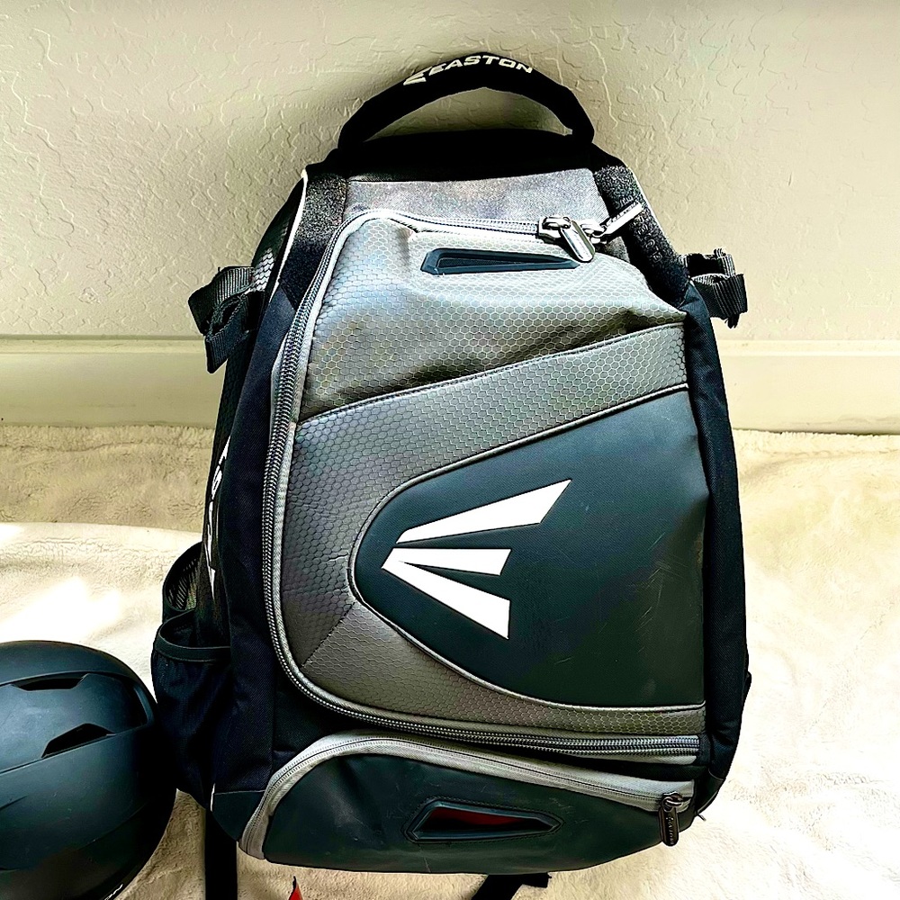 Easton baseball / fast pitch / softball backpack black and grey